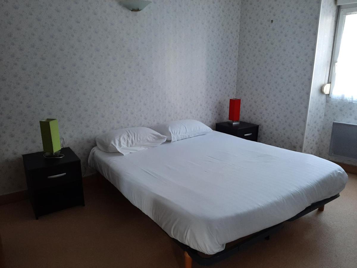 Le Petit Michelet Apartman Granville Kültér fotó