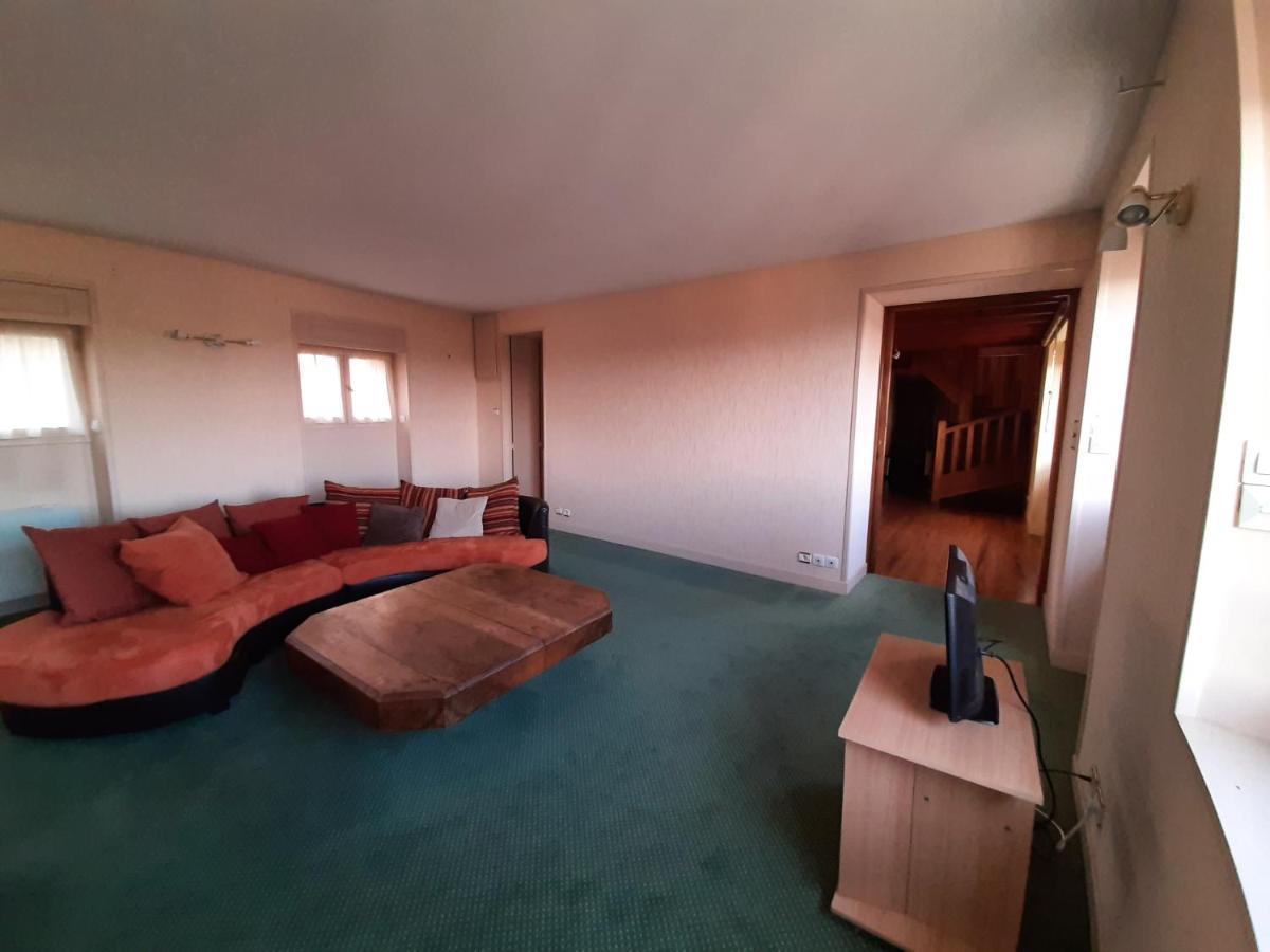 Le Petit Michelet Apartman Granville Kültér fotó